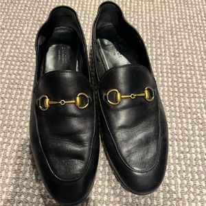 Gucci Black Leather Loafers with Gold Hardware